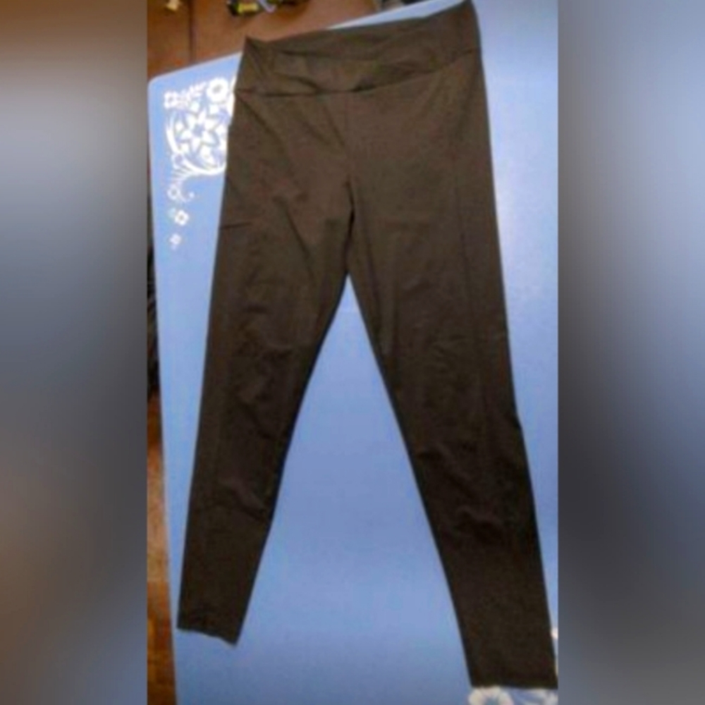 Avia Black active leggings